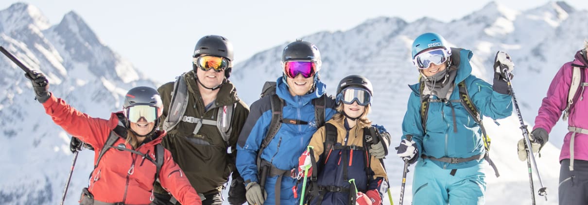 pistetopowder-mountain guides anton ski guiding - off piste technique courses
