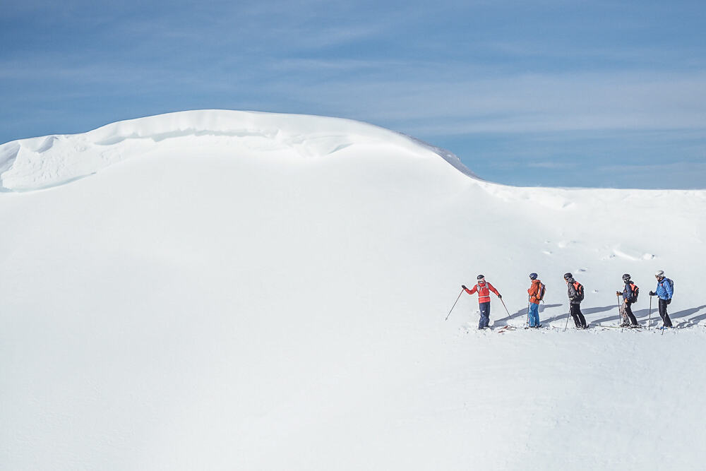 piste to powder ski guides anton arlberg mountain guiding st anton lech zürs ski school and off piste courses